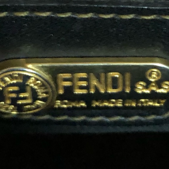 FENDI AUTHENTIC PEQUIN BOSTON BAG. EUC. - Picture 6 of 12